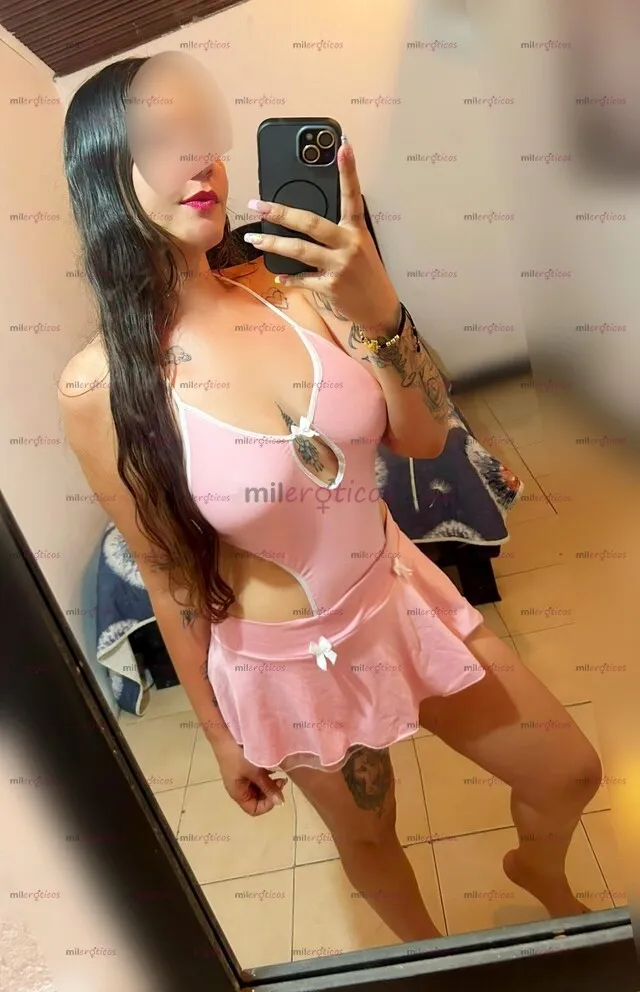 Photo of Modelo Colombiana