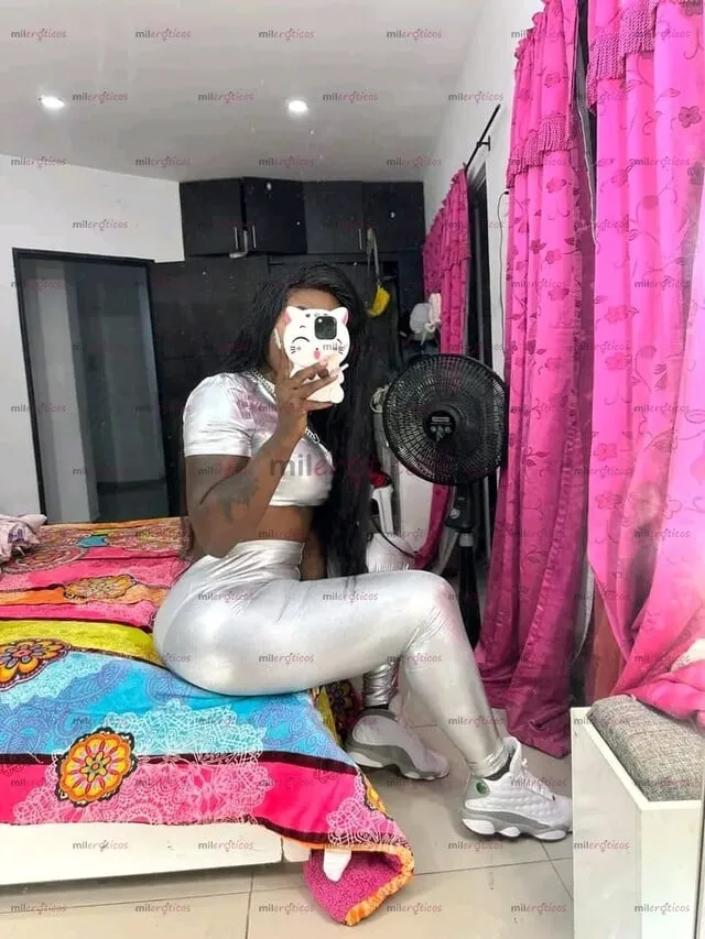 Foto número 4: Esta imagén muestra el cuerpo de una prepago en Colombia