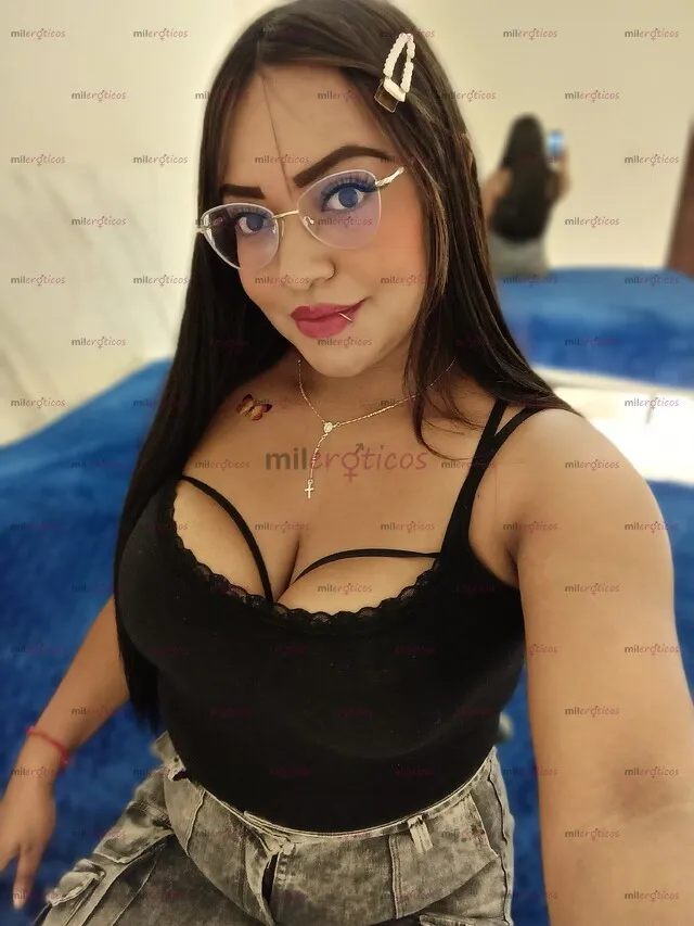 Foto de portada de anuncio de prepago Antonella en Colombia