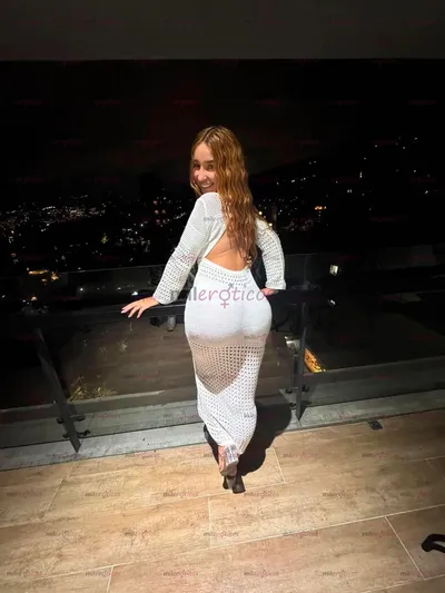 Rubia Apasionante