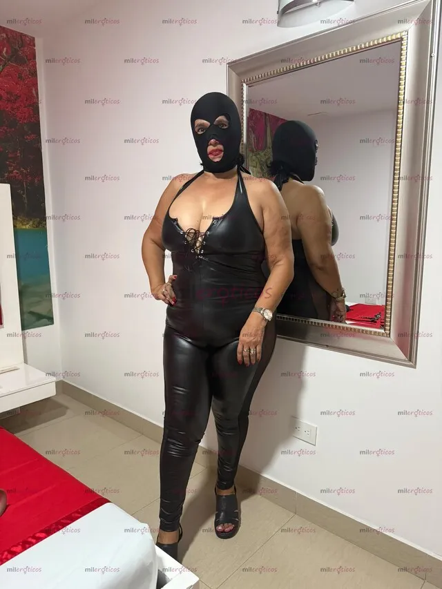 Photo of Miss Tres Zully