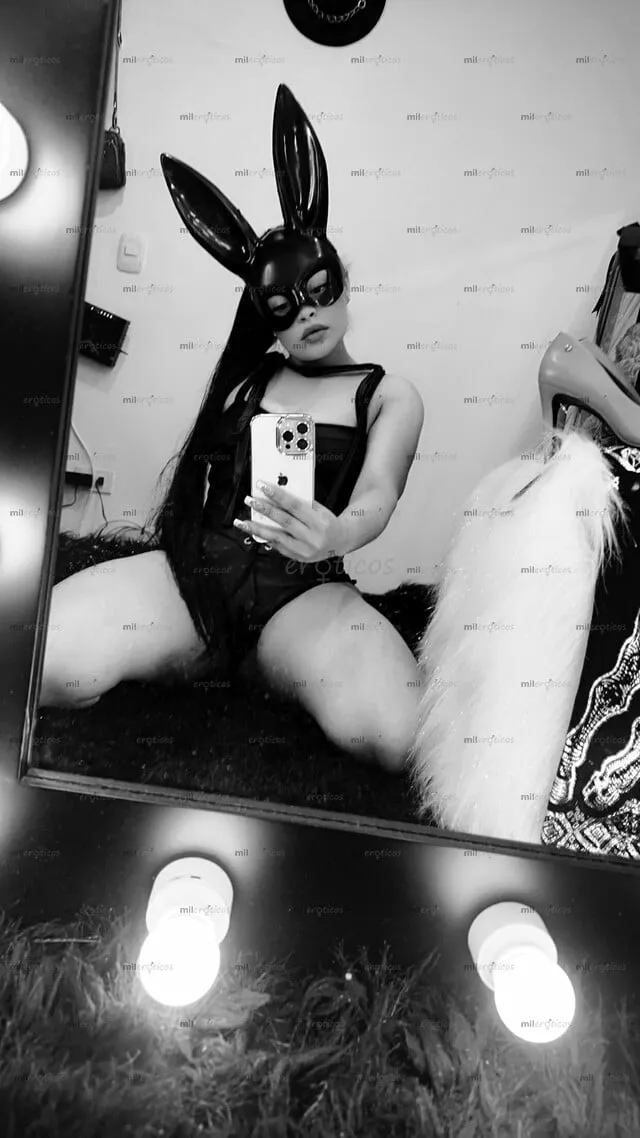 Foto número 7: Esta imagén muestra el cuerpo de una prepago en Colombia