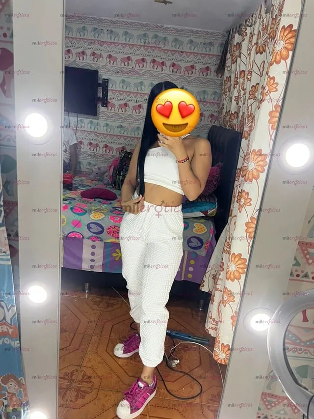 Foto número 1: Esta imagén muestra el cuerpo de una prepago en Cali