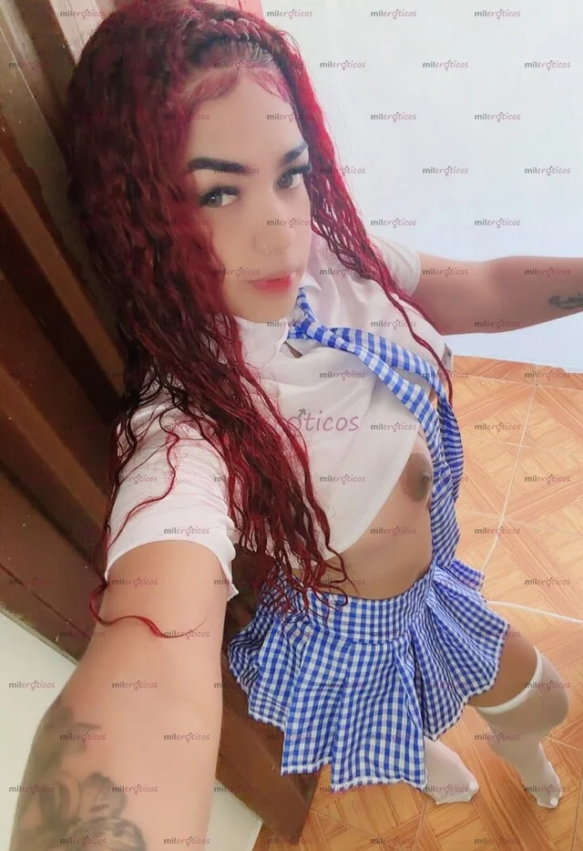 Photo 2 of Mujer Completa