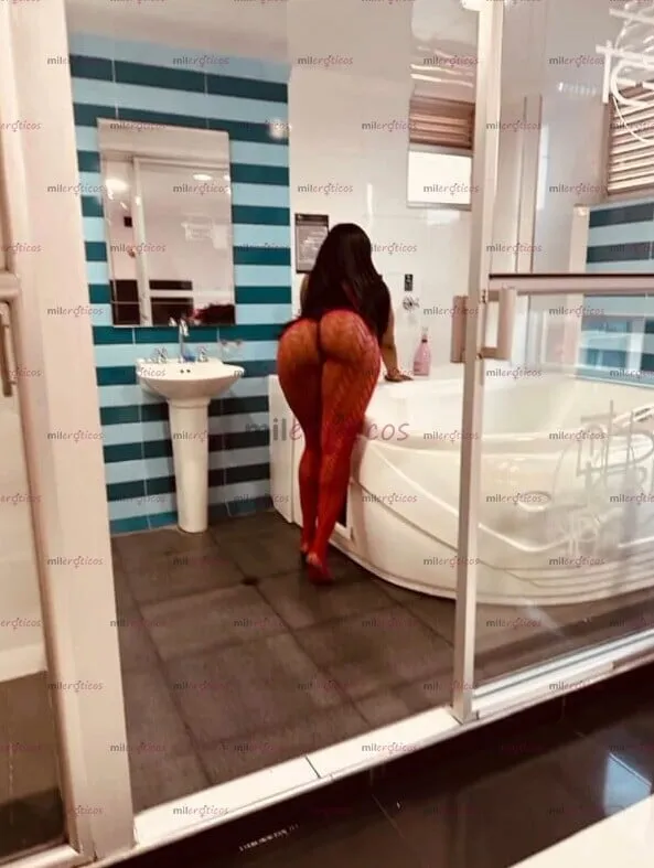 Foto número 1: Esta imagén muestra el cuerpo de una prepago en Cali