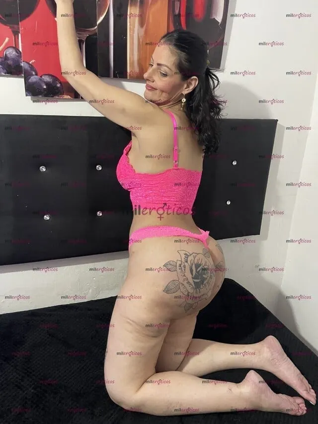 Foto número 1: Esta imagén muestra el cuerpo de una prepago en Medellín