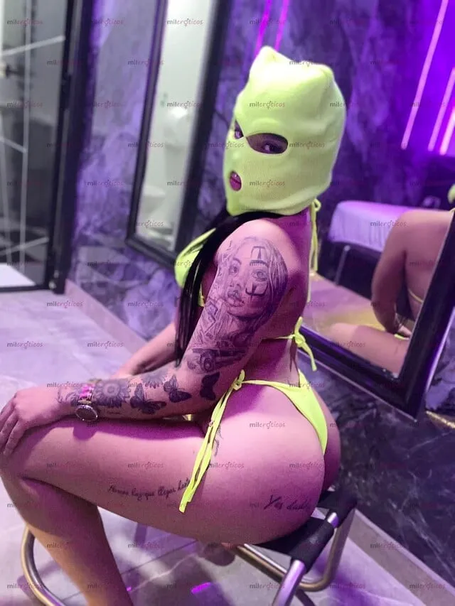 Foto número 1: Esta imagén muestra el cuerpo de una prepago en Bucaramanga