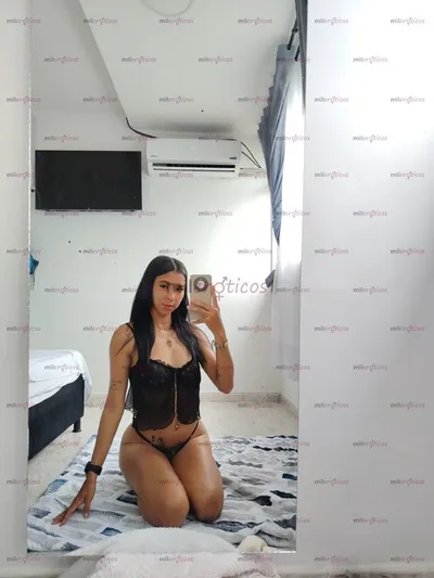 Morena Encantadora