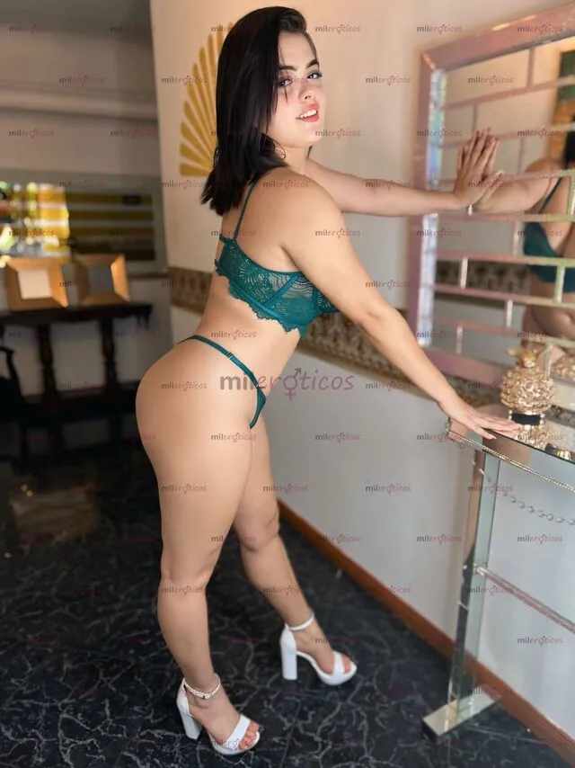 Foto de portada de anuncio de prepago Monica en Medellín