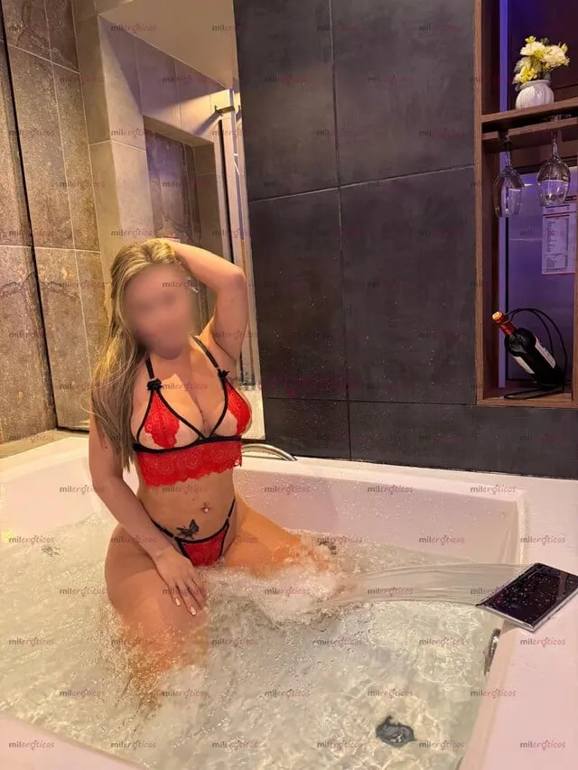 Foto número 9: Esta imagén muestra el cuerpo de una prepago en Barranquilla