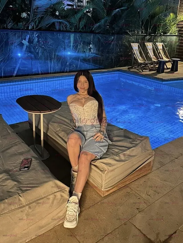 Foto número 8: Esta imagén muestra el cuerpo de una prepago en Colombia