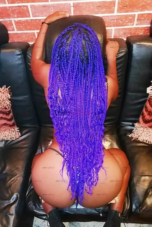 Foto número 4: Esta imagén muestra el cuerpo de una prepago en Colombia